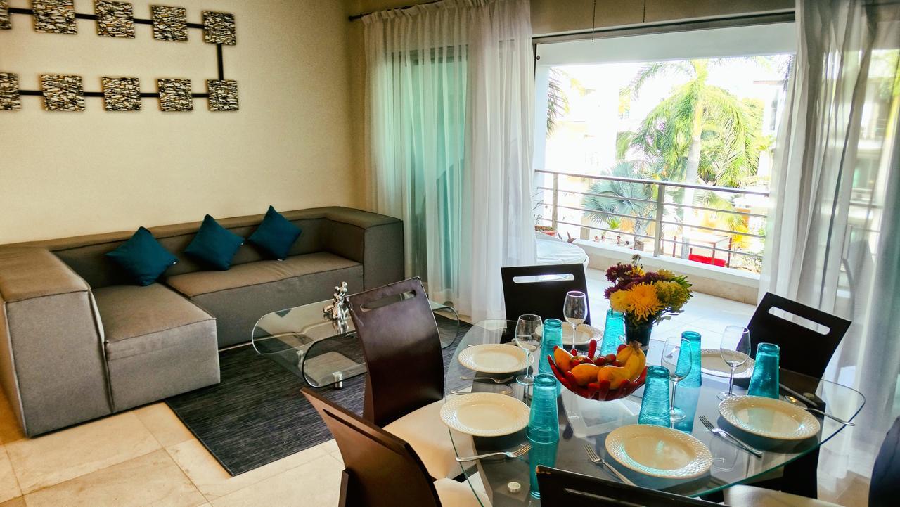 Luxurious & Central Condo In Playa Steps From The Beach Playa del Carmen Exterior foto